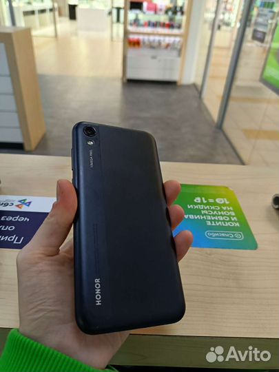 Мобильные телефоны honor