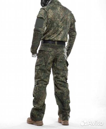 Тактический боевой костюм 