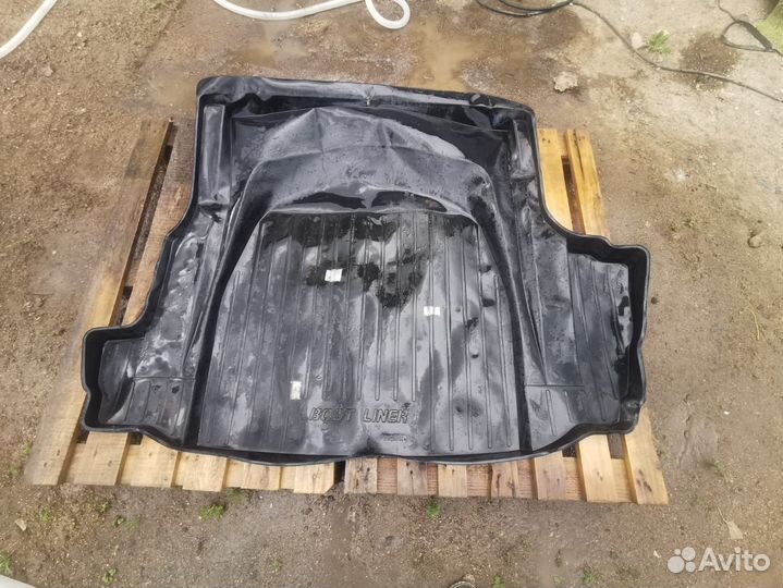 Коврик багажник Волга или газ 3110,31105