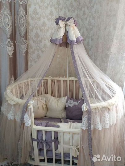 Кроватка иБалдахин в детскую кроватку