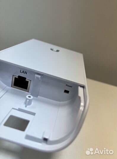 Wi-Fi мост Ubiquiti NanoStation Loco M2 (2.4 ггц)