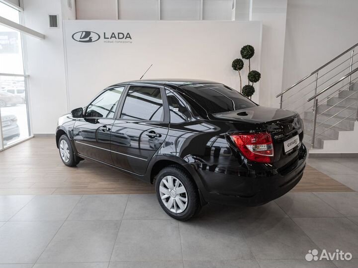 LADA Granta 1.6 МТ, 2023
