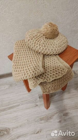 Комплект шапка и шарф женский