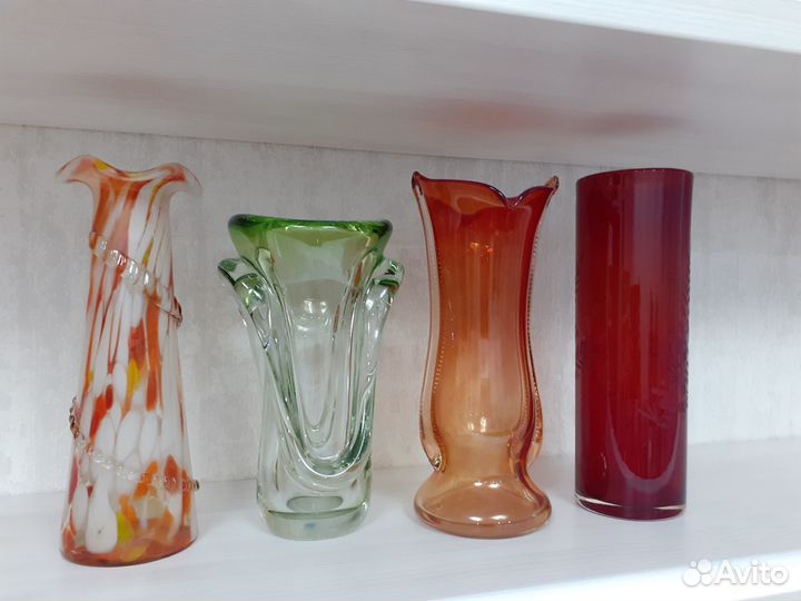 Вазы для цветов цветное стекло