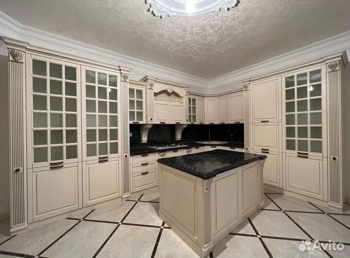 Кухонный гарнитур новый