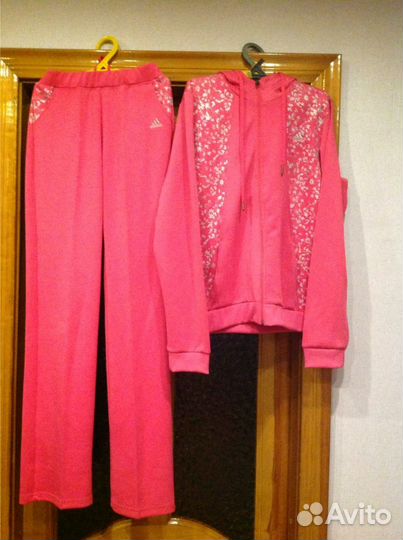 Спортивный костюм