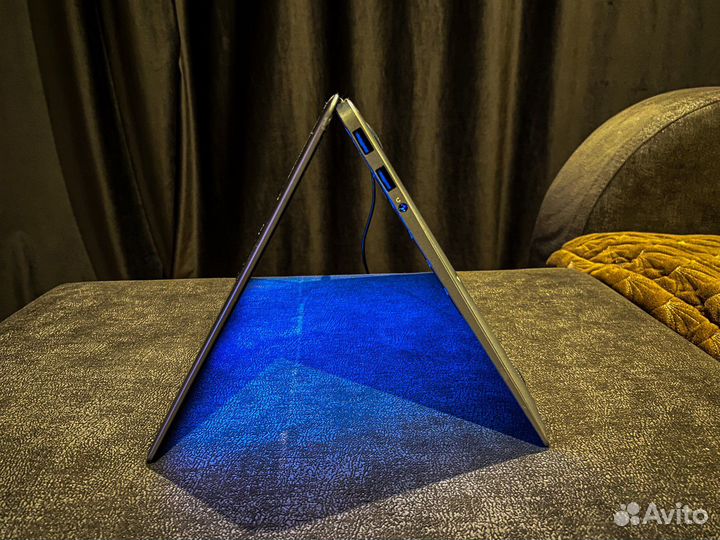 Chuwi lapbook AIR iPS дисплей 8GB