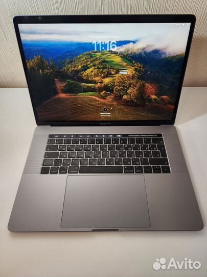 MacBook Pro (15-inch)