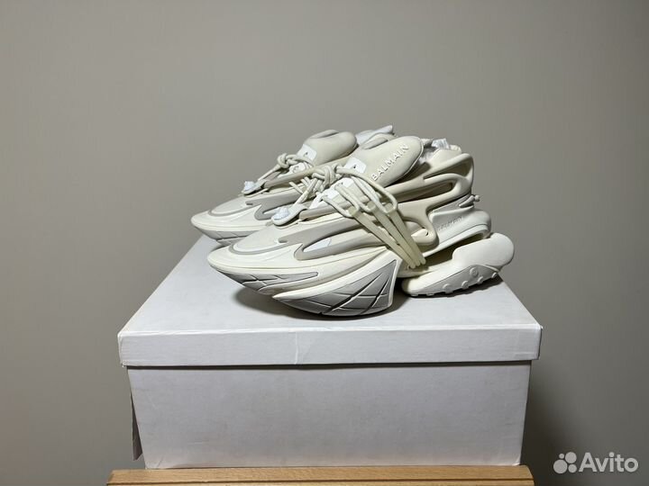 Кроссовки Balmain Unicorn Chunky Sneakers White