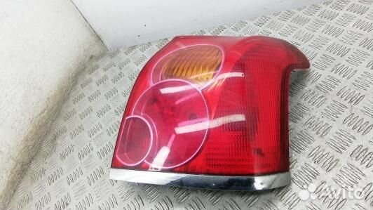 Фонарь задний правый toyota avensis T25 (GNI18MY01