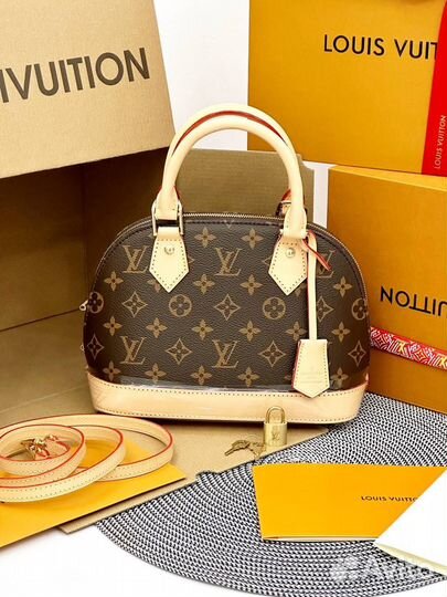 Сумка louis vuitton