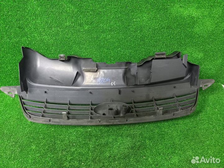 Решетка радиатора Ford Focus shda 2008