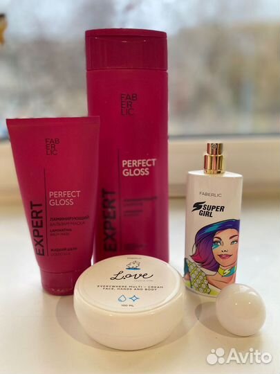 Духи, готовые наборы Фаберлик для семьи