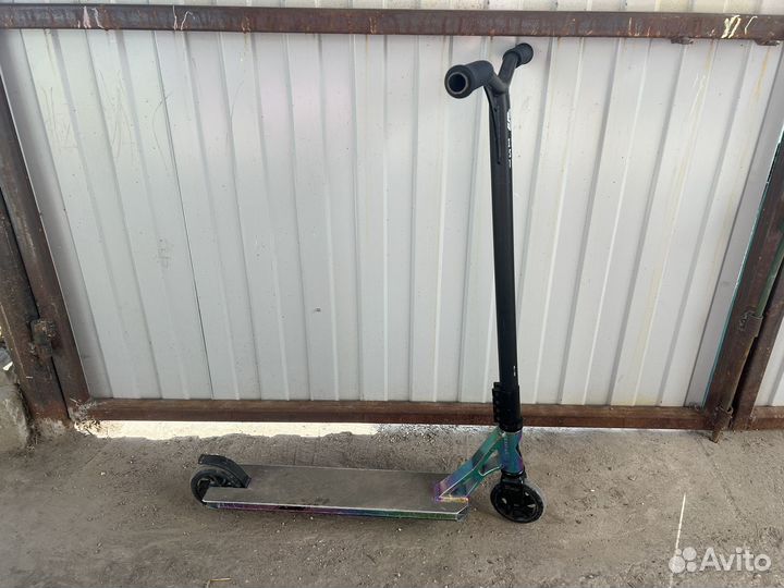 Трюковой самокат