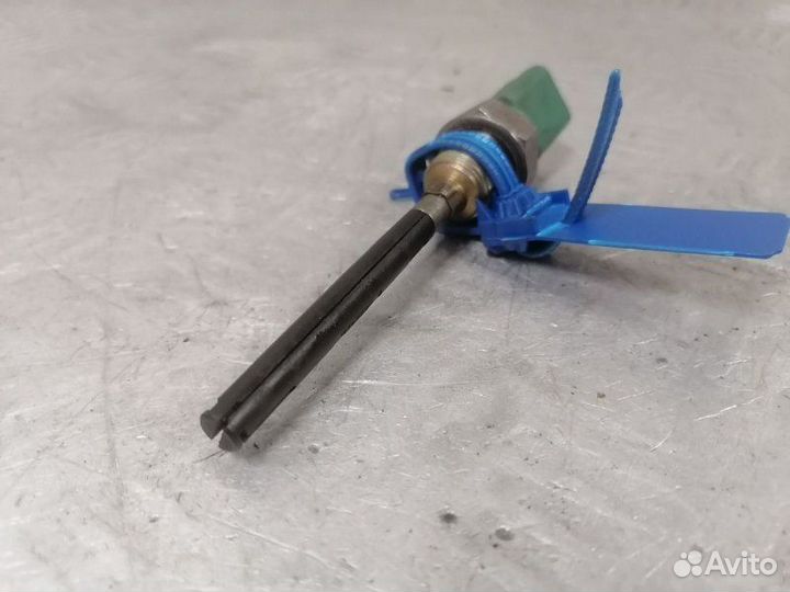 Датчик уровня масла Citroen C4