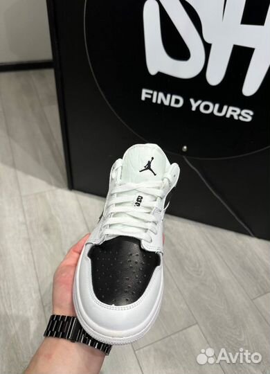 Кроссовки Air Jordan 1 Low Panda