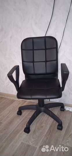 Компьютерное кресло