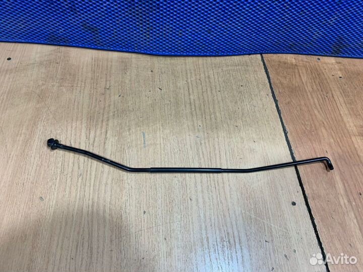 Упор капота Geely Emgrand EC7