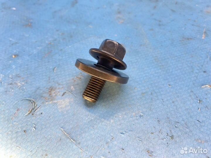 Болт Honda Cbr1000Rr 2004-2005