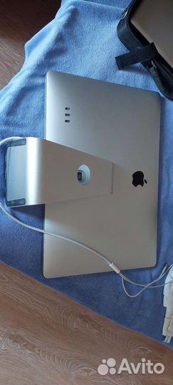 Монитор Apple A1267 24 дьюйма