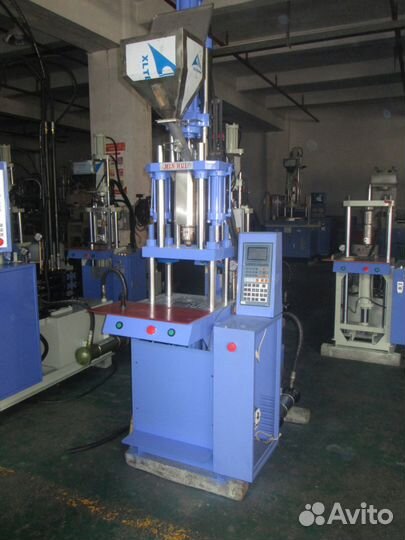 Термопластавтомат вертикальный MH-20-1S