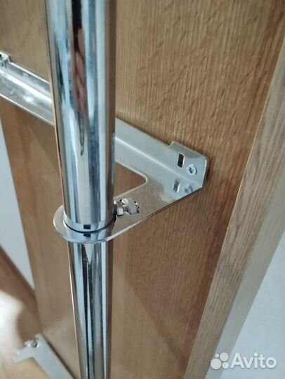 Продам полку вешалку