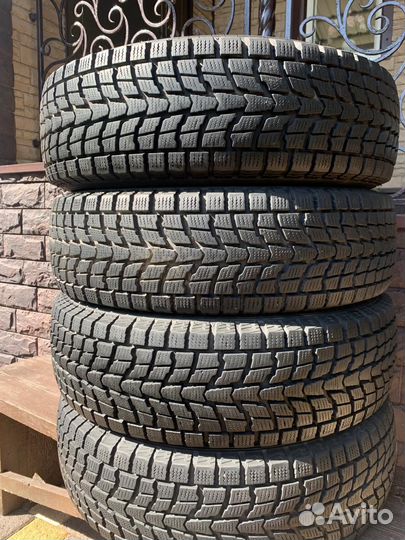 Dunlop Grandtrek SJ6 225/65 R17