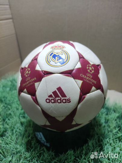 Мини сувенирный мяч adidas real Madrid 2006 лч