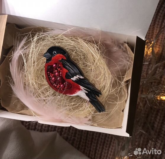 Брошь ручной работы