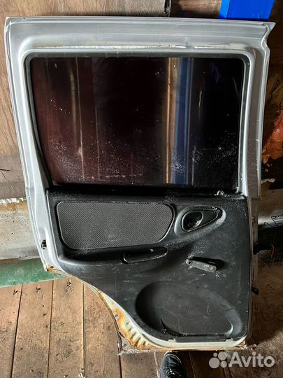 Продам двери chevrolet niva