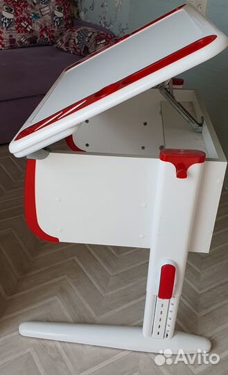 Растущая парта и стул бу