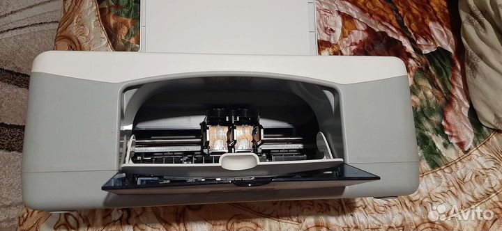Принтер HP Deskjet F-300 All-in-one series