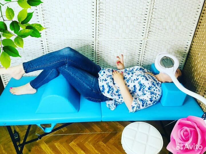 Кушетка + аксессуары + доставка