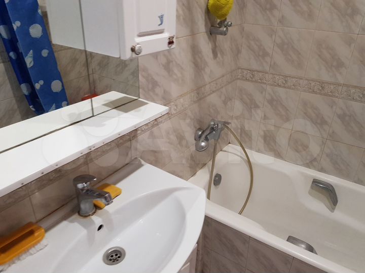 Комната 18 м² в 3-к., 4/16 эт.