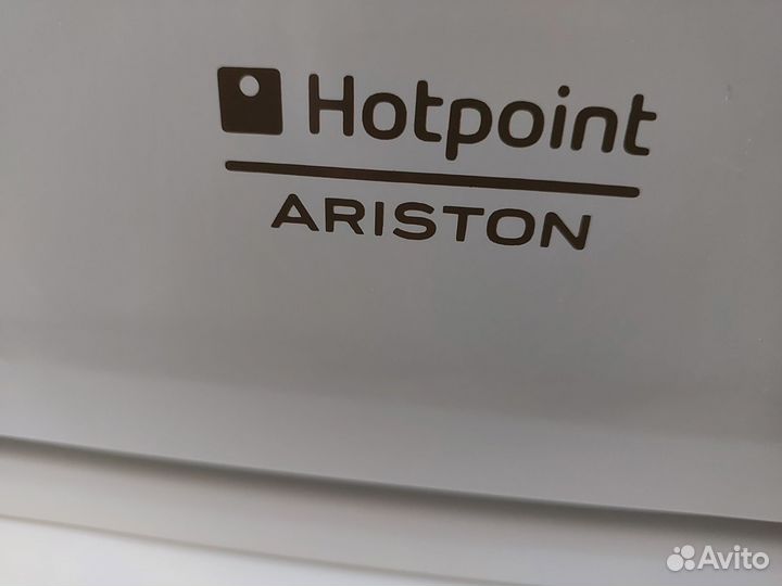 Духовой шкаф Hotpoint Ariston