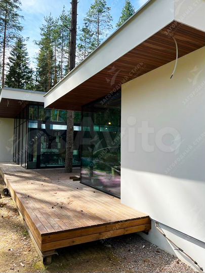 Коттедж 292 м² на участке 30 сот.