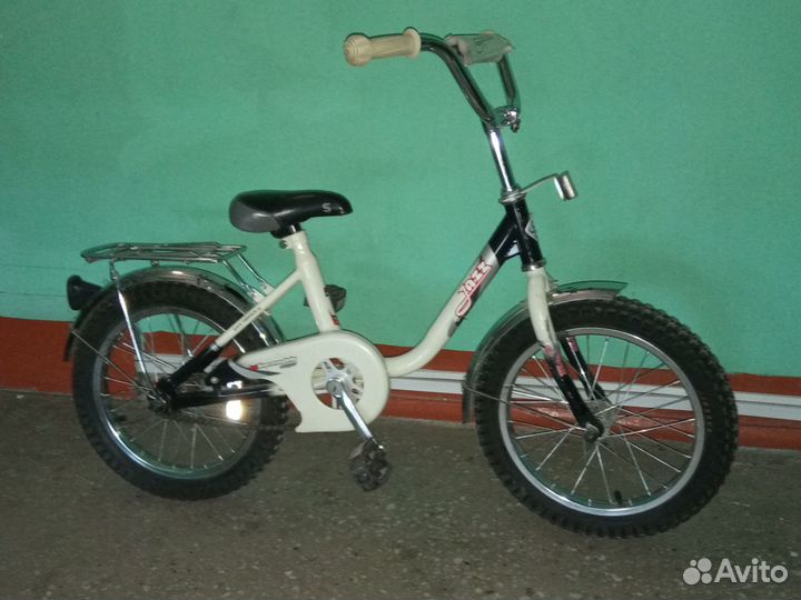 Детский велосипед 16