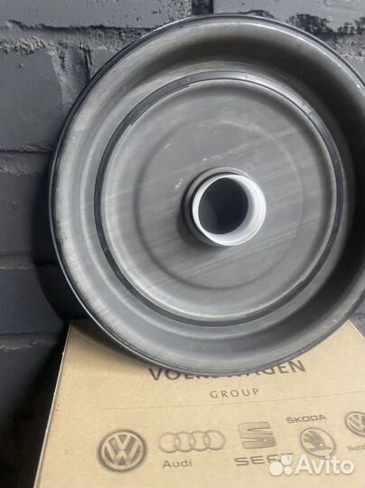 Сальник крышка DSG6 DQ250 Audi: S3