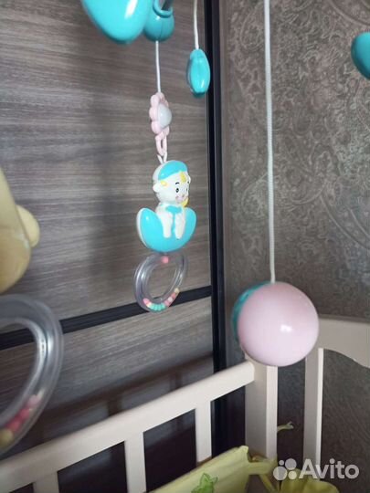 Мобиль с пультом