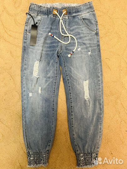 Джинсы новые 48р