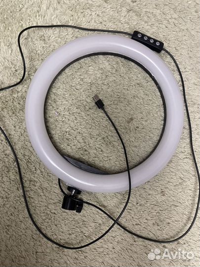 Кольцевая лампа