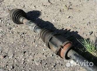 Полуось передняя правая Toyota Corolla Verso