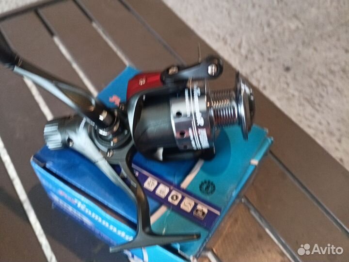 Катушка командор 4000