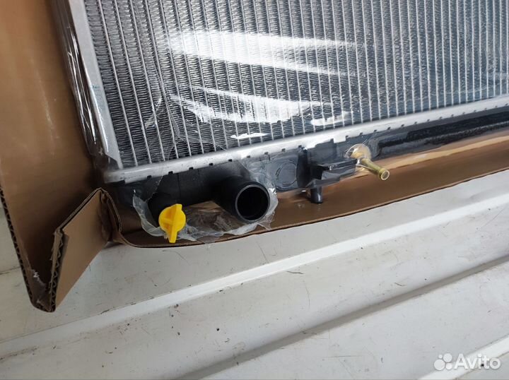 Радиатор Nissan Almera Classic 06-12 /Almera 00-06