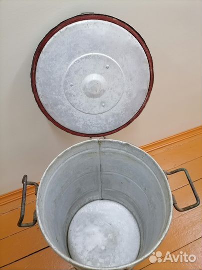 Фляга для меда из алюминия. Бидон бак для меда 40л