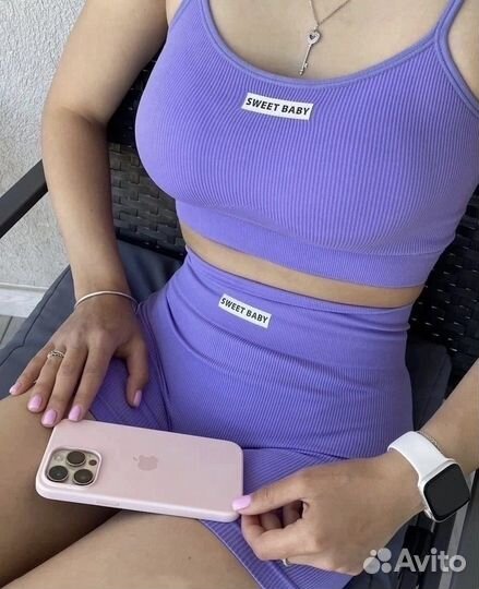 Комплект топ и шорты