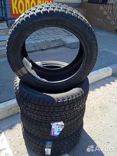 Firemax FM806 275/45 R20 110T