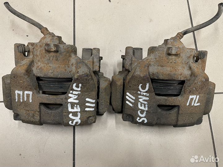 Суппорт тормозной передний Scenic 3 410016711R