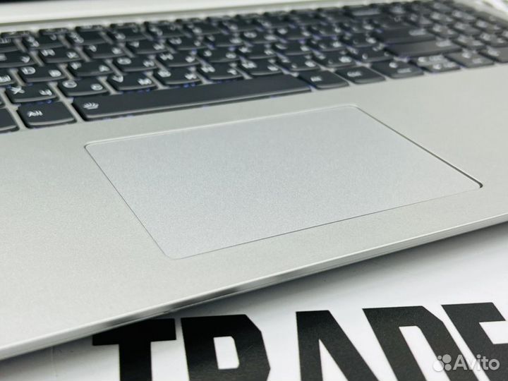 Ноутбук Lenovo 15.6