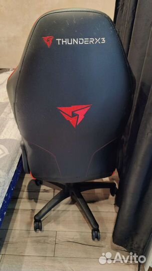 Компьютерное кресло бу thunder x3
